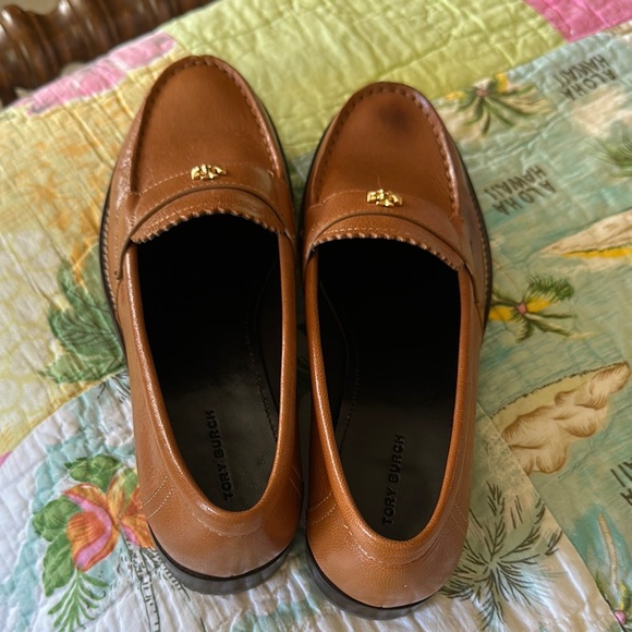 Tory Burch Classic Loafers - Picture 5 of 7